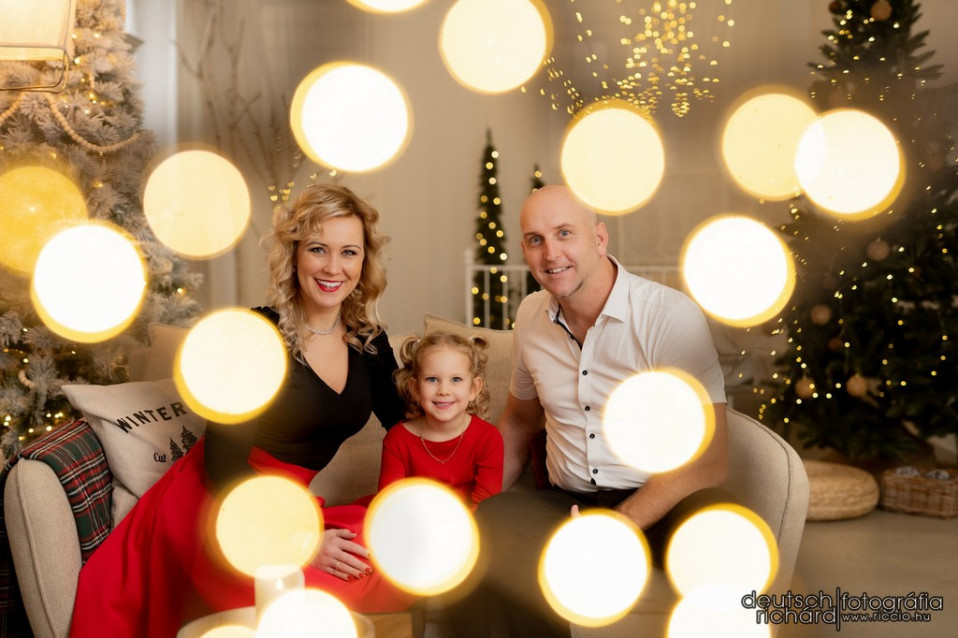 Vicus, Bogi és Gyurka karácsonyi fotózása Pécsett